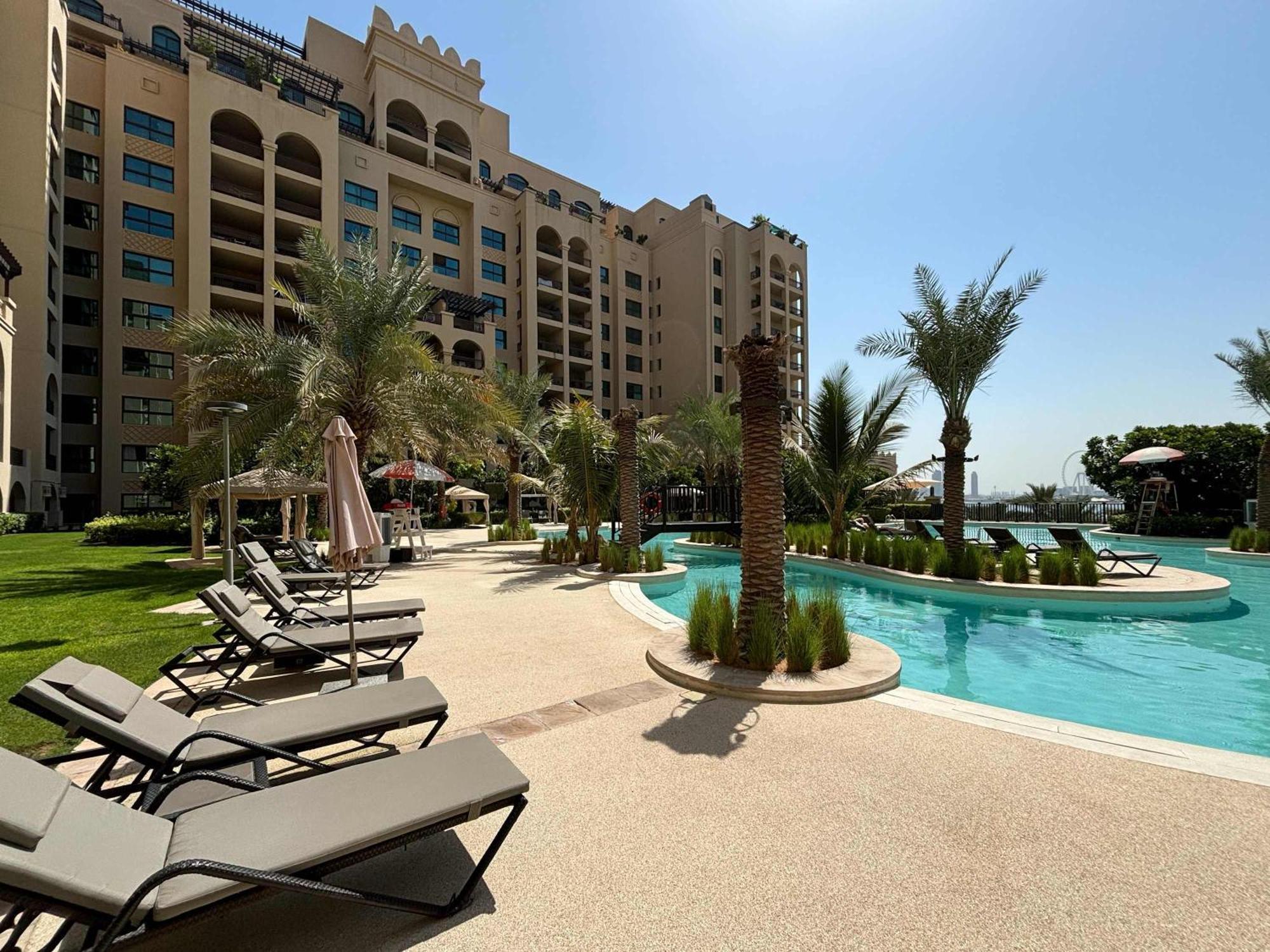 Frank Porter - Fairmont Residence South Дубай Экстерьер фото